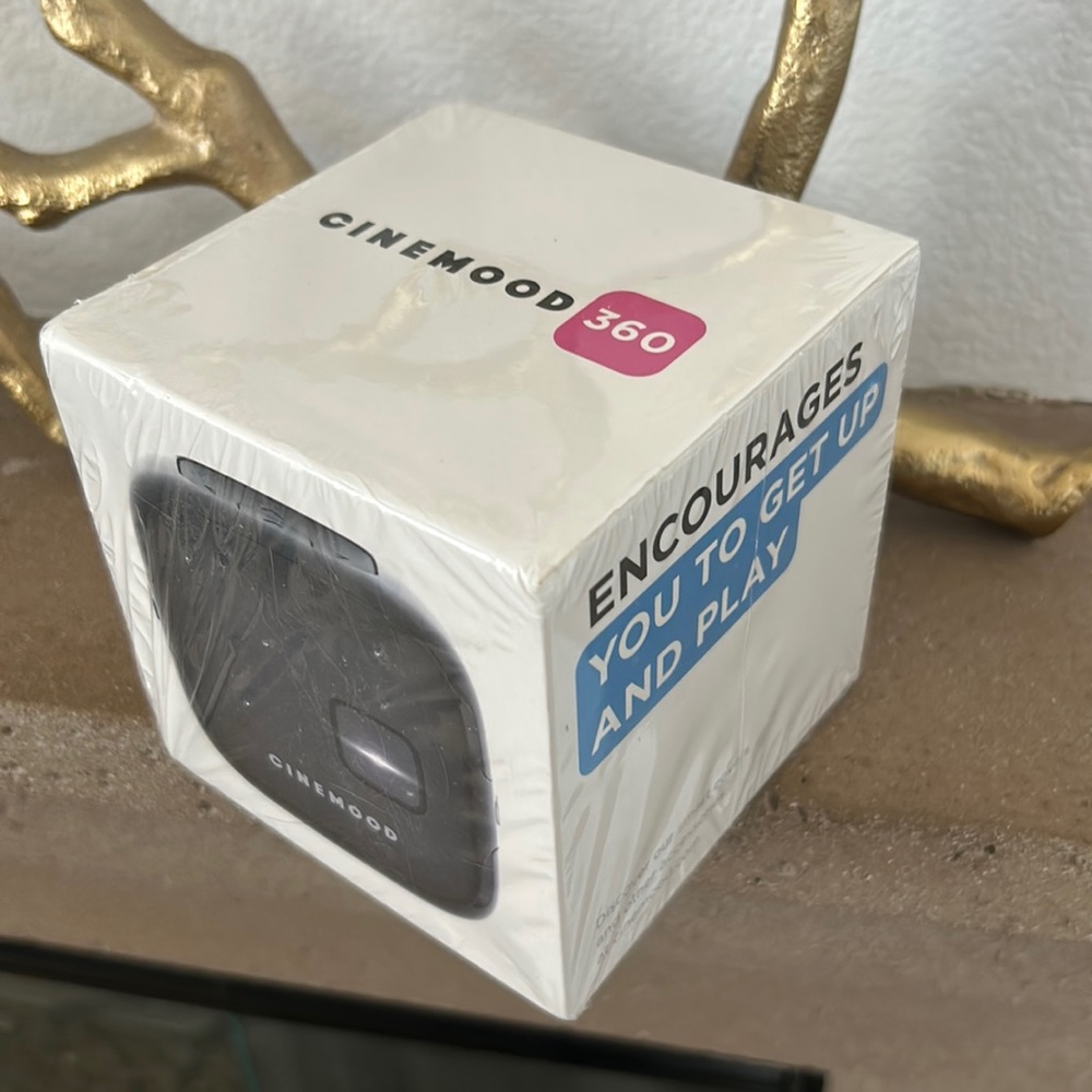 CINEMOOD 360 projector ✨ Brand new! Never been used. In original packaging. ✨